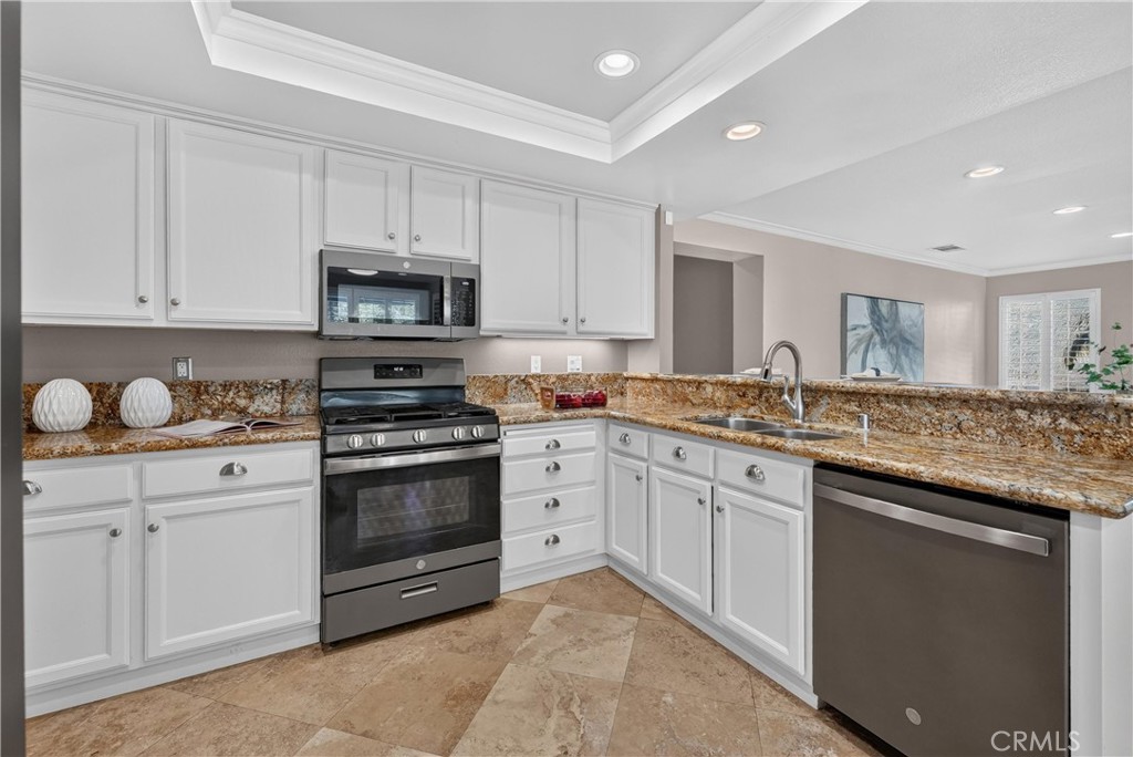 7700 Westpark Drive Property Photo 15
