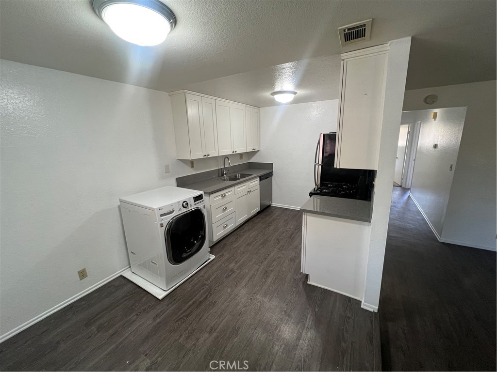 1000 Central Avenue 20 Property Photo 4