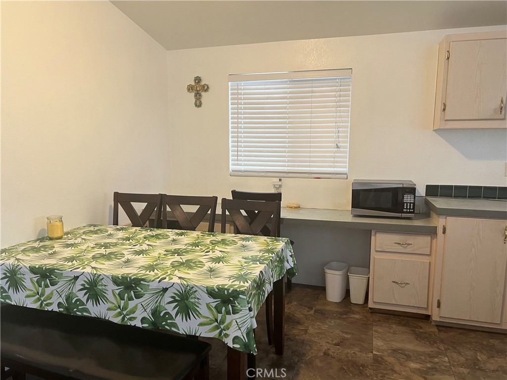 8191 Calabash Ave 22 Property Photo 12