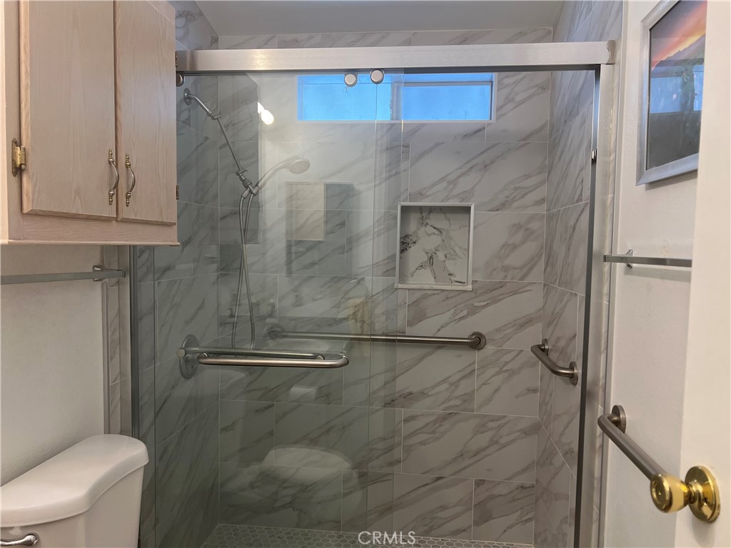 8191 Calabash Ave 22 Property Photo 16