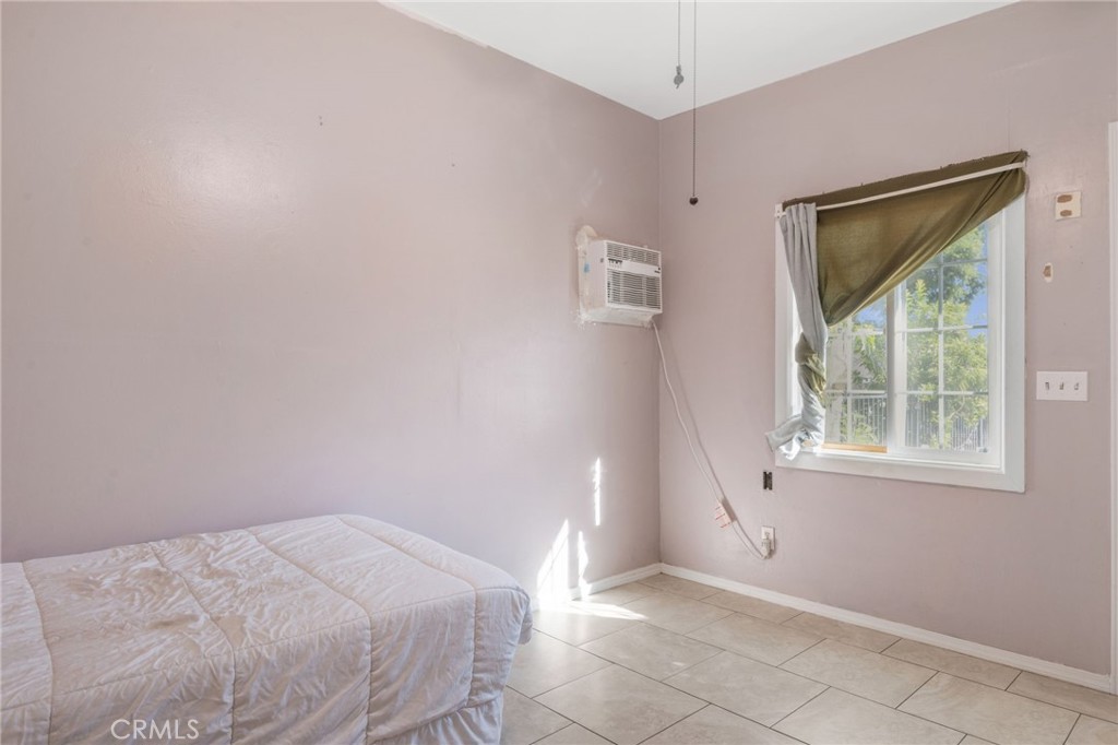 11461 Flower Street Property Photo 27