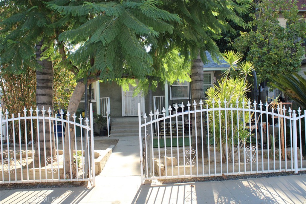 3040 Orange Property Photo 1
