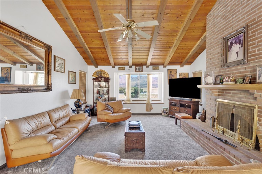 7402 Calpella Property Photo 8