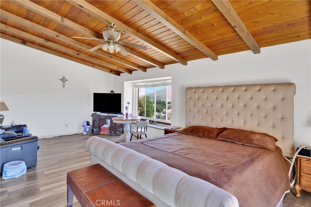 7402 Calpella Property Photo 25