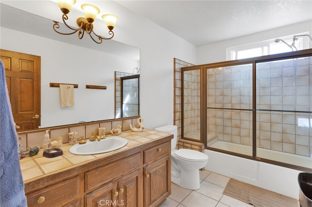 7402 Calpella Property Photo 31