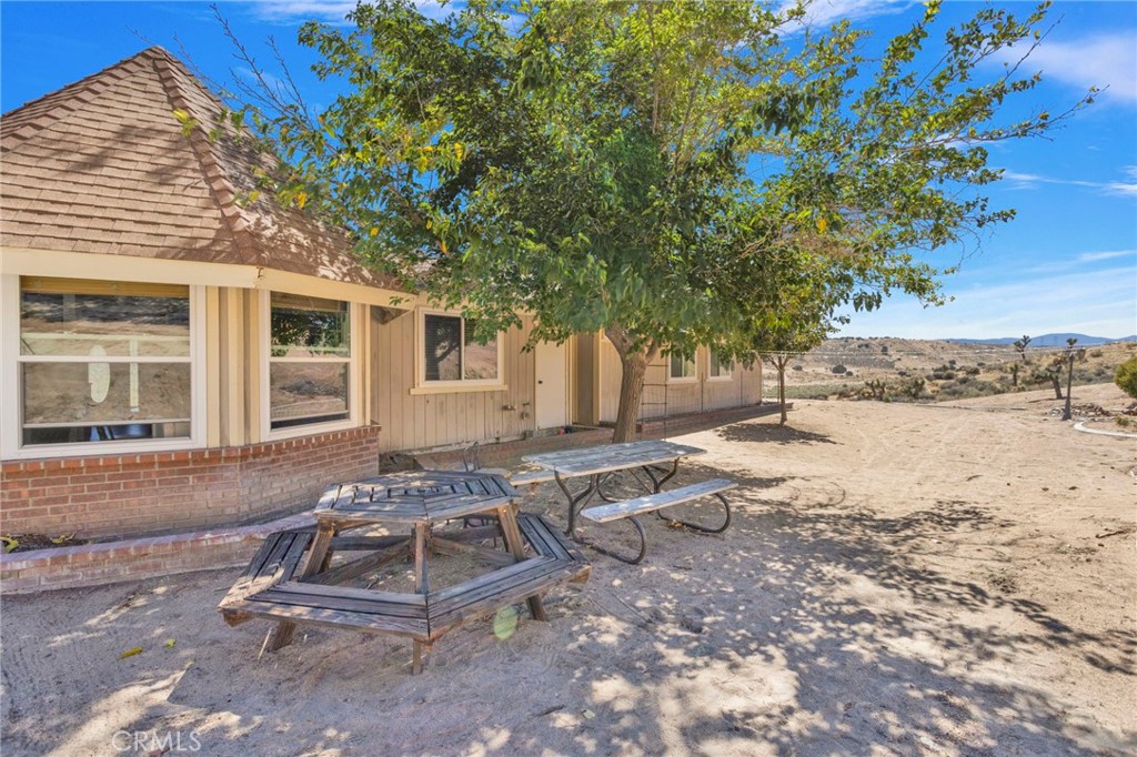 7402 Calpella Property Photo 44