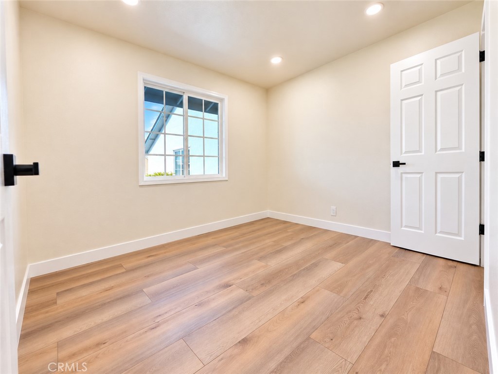 5856 Bolivia Property Photo 15