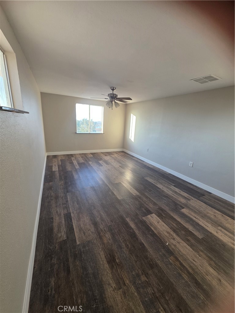20370 Lakeridge Property Photo 6