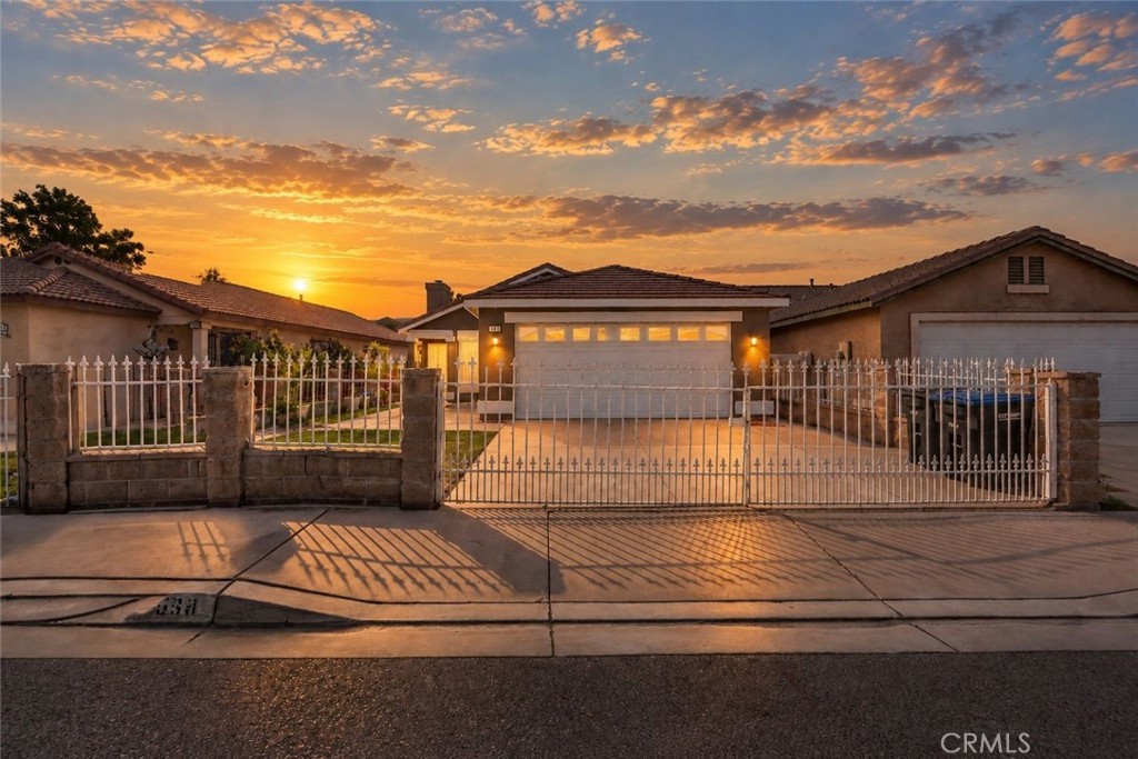 569 Award Drive Property Photo 1