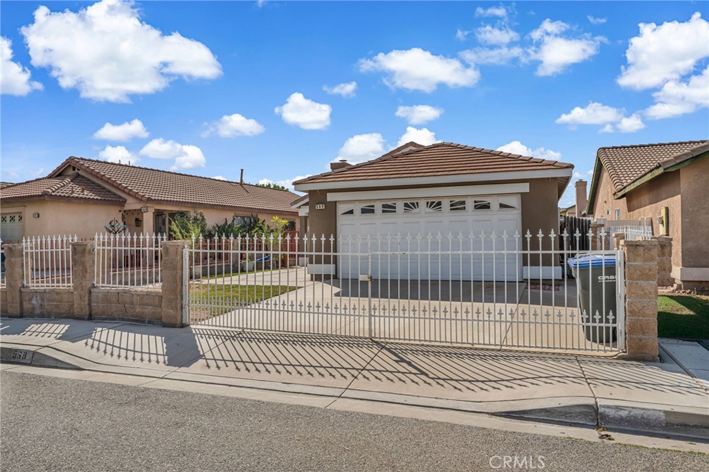569 Award Drive Property Photo 3