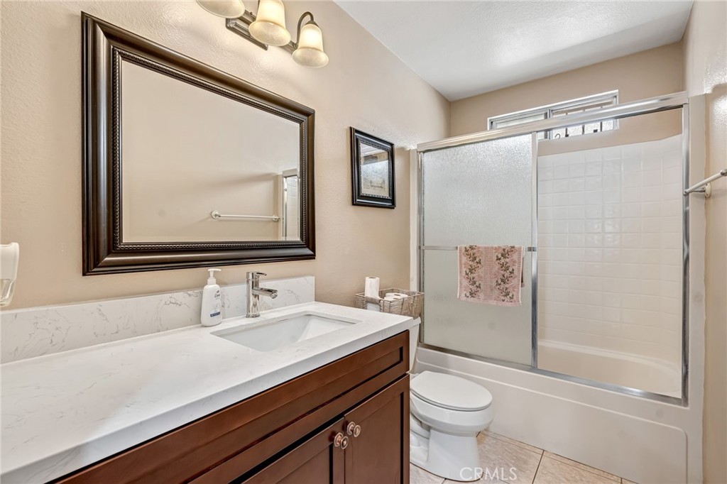 569 Award Drive Property Photo 17