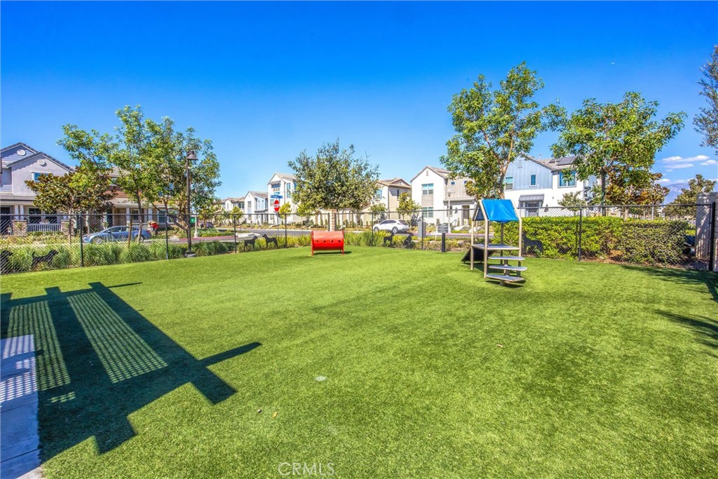 7442 Desert Holly Property Photo 42