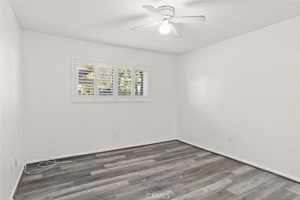 1800 E Heim Property Photo 7