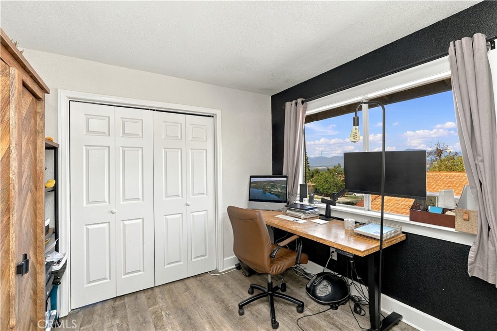 2065 W Ontario Property Photo 12
