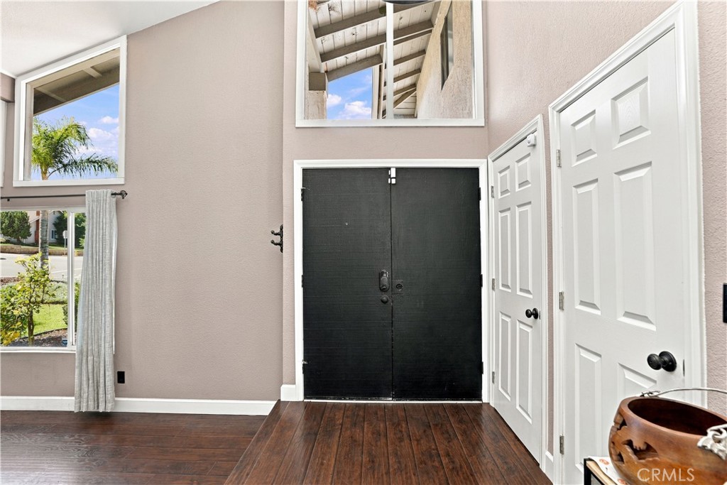 2065 W Ontario Property Photo 21