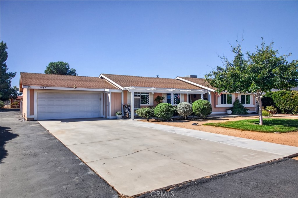 18087 Yucca Street Property Photo 3