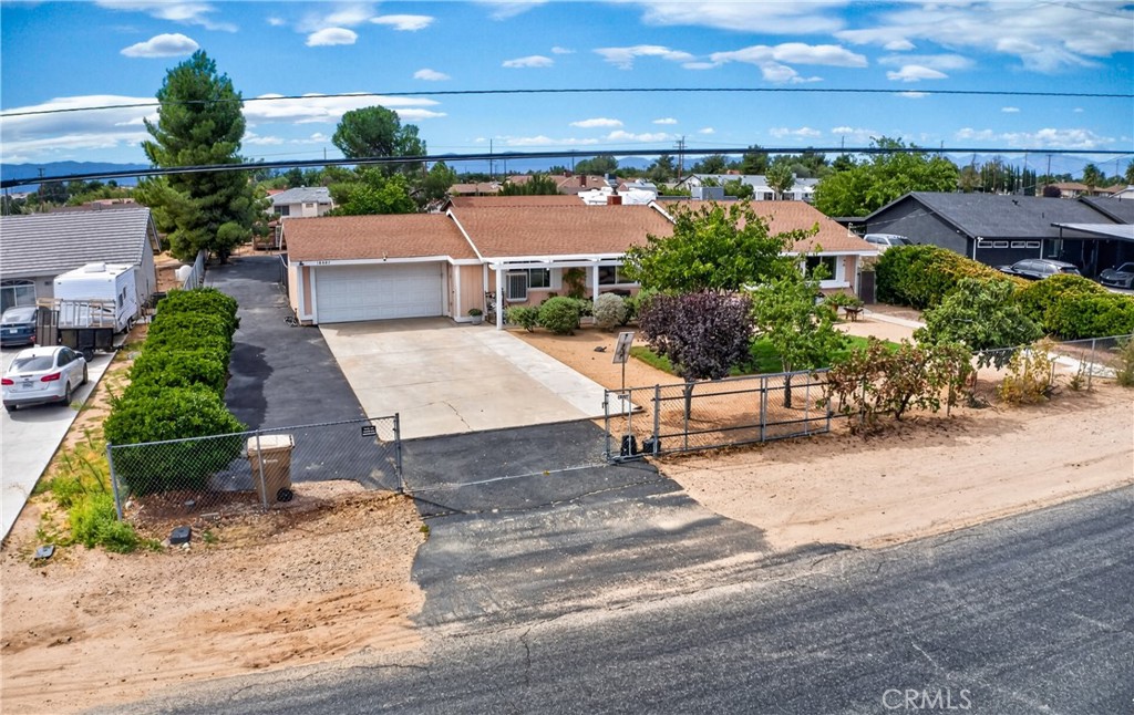 18087 Yucca Street Property Photo 4