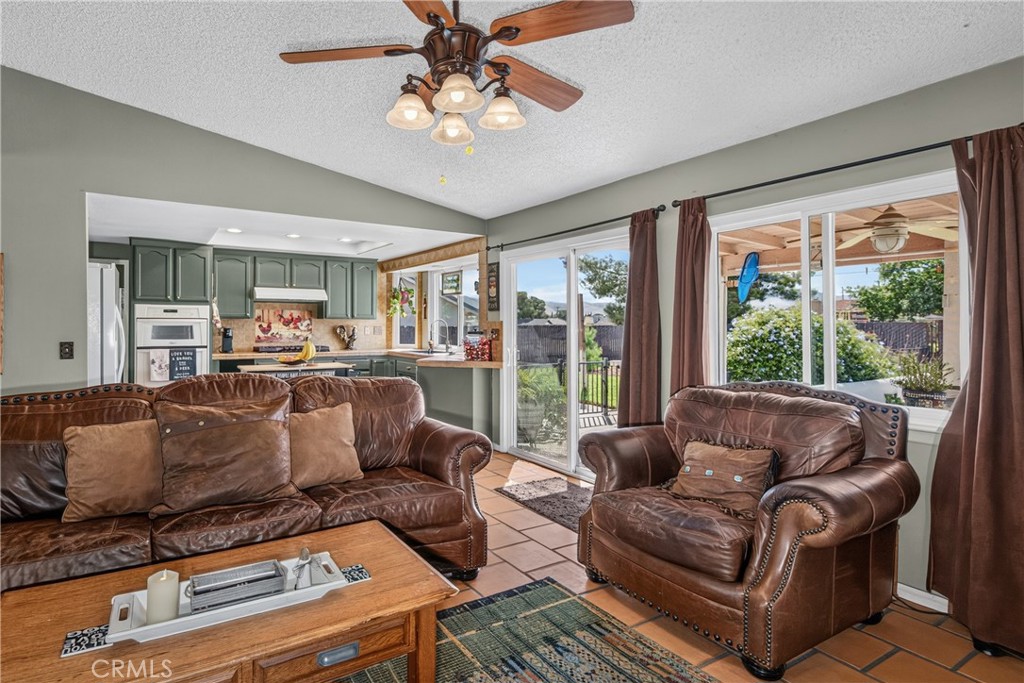 18087 Yucca Street Property Photo 10