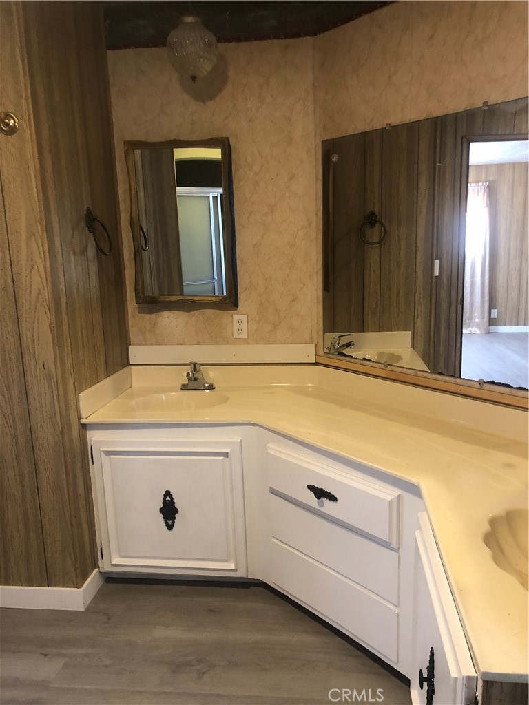 42750 Hill Top Drive Property Photo 10