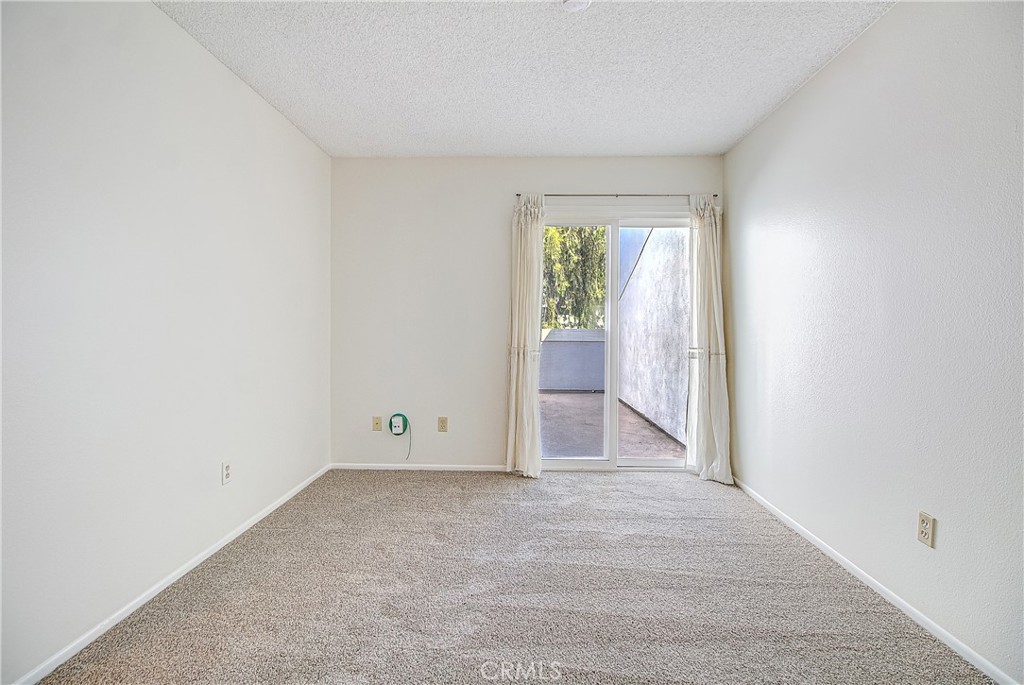 636 Rhine Lane 122 Property Photo 31