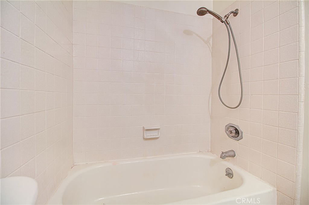 636 Rhine Lane 122 Property Photo 39