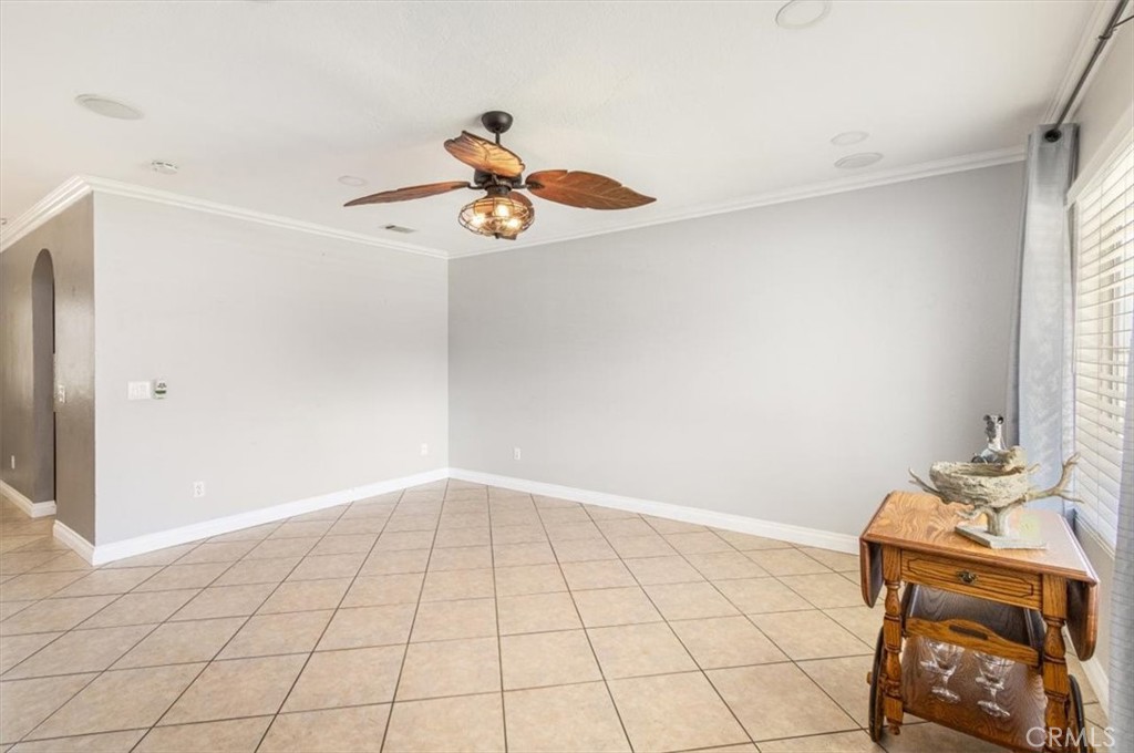 1423 W Hoffer Property Photo 15