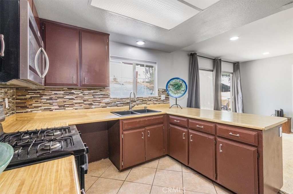 1423 W Hoffer Property Photo 16