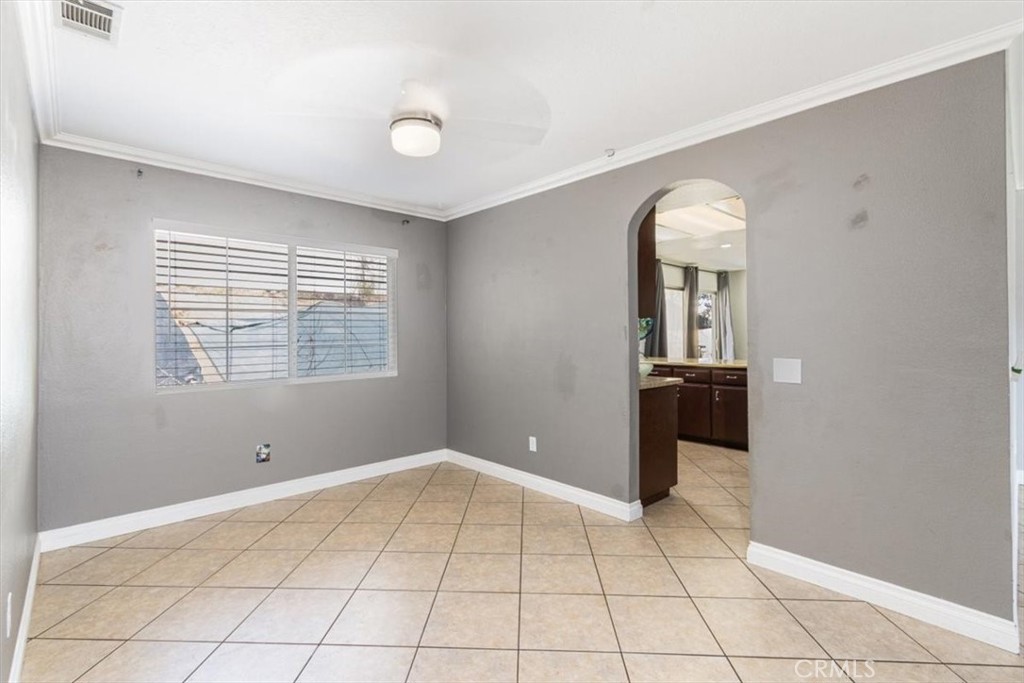 1423 W Hoffer Property Photo 18