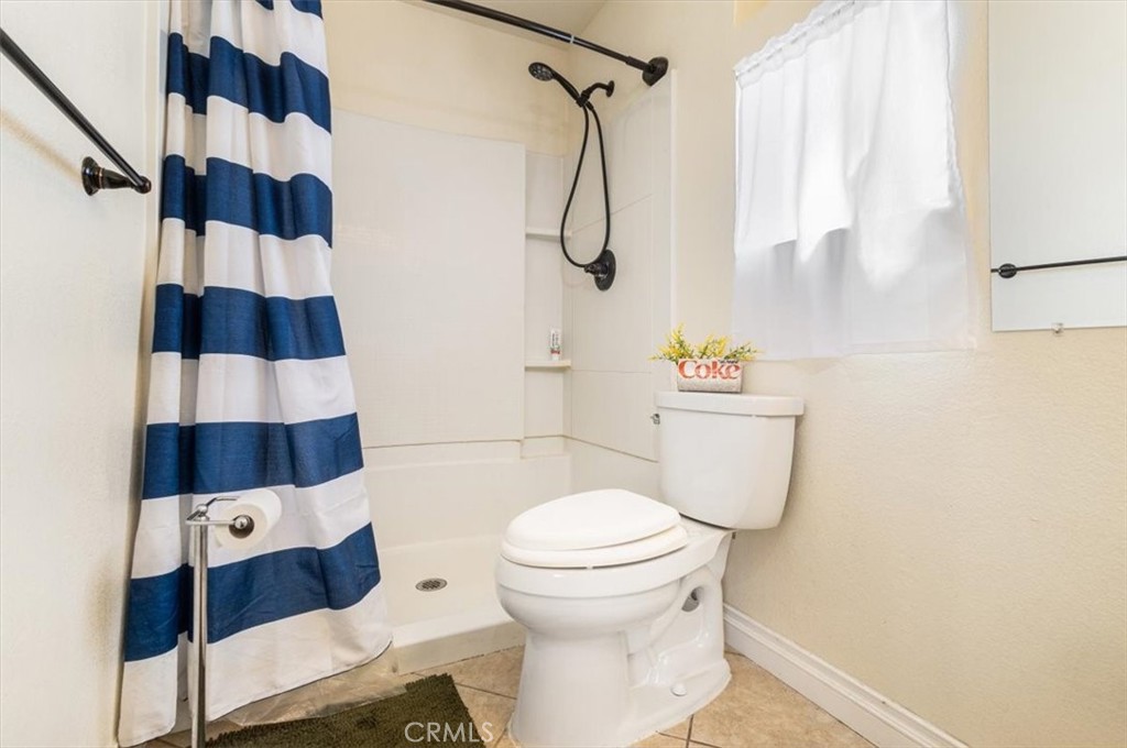 1423 W Hoffer Property Photo 31