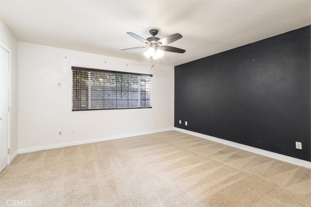 1423 W Hoffer Property Photo 37