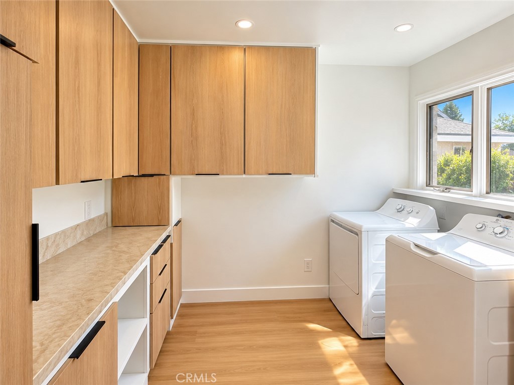 2533 E Tennyson Property Photo 11