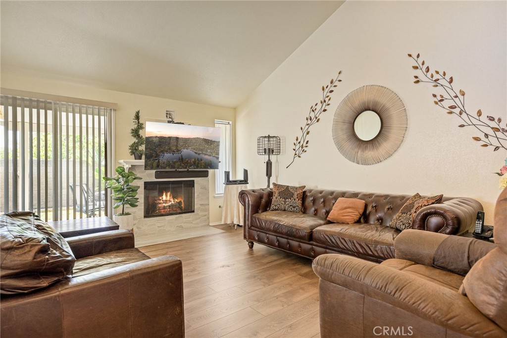 28909 Jasmine Creek Lane Property Photo 3