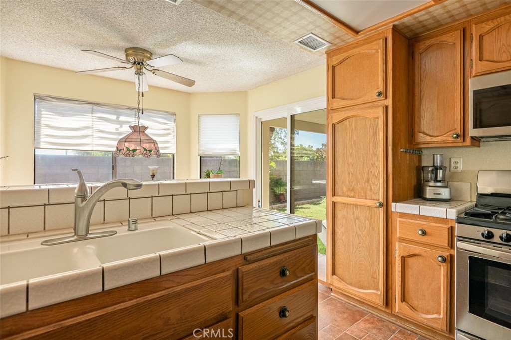 28909 Jasmine Creek Lane Property Photo 7