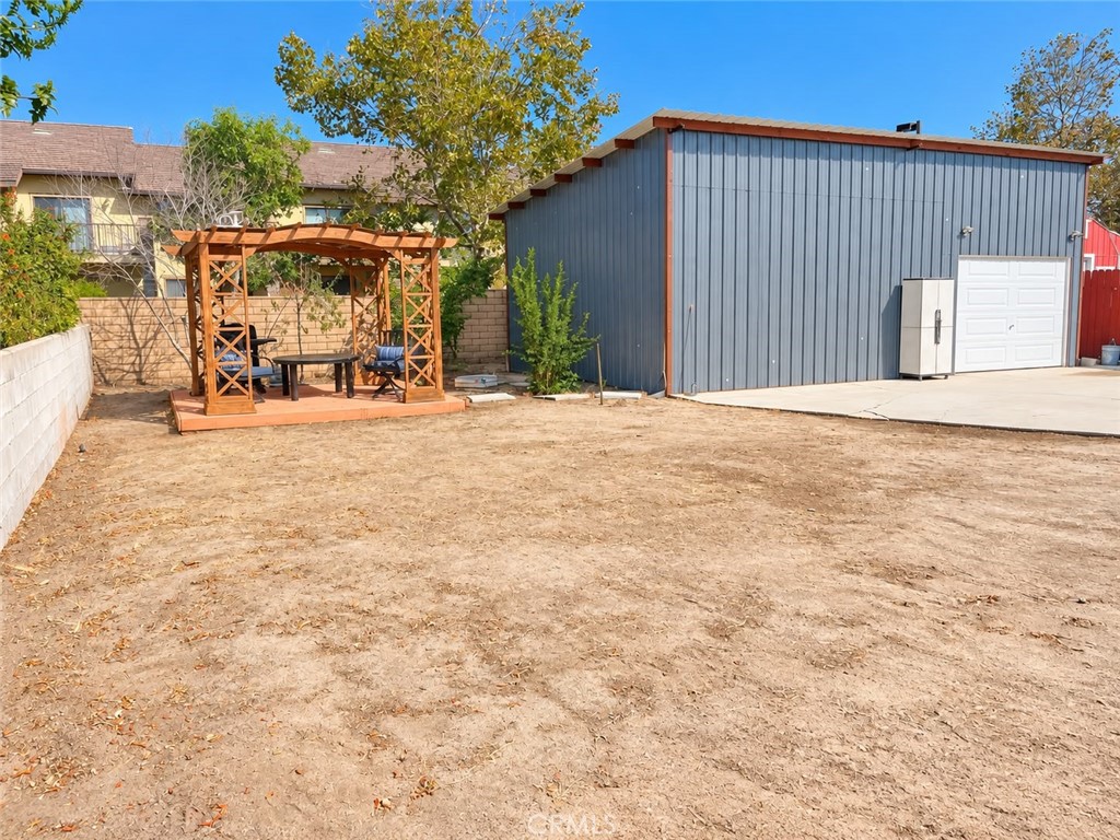 312 W Lugonia Property Photo 27