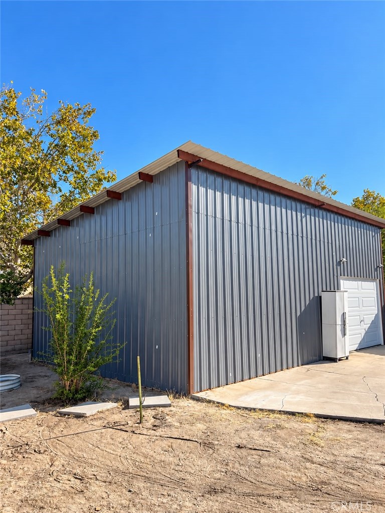 312 W Lugonia Property Photo 29