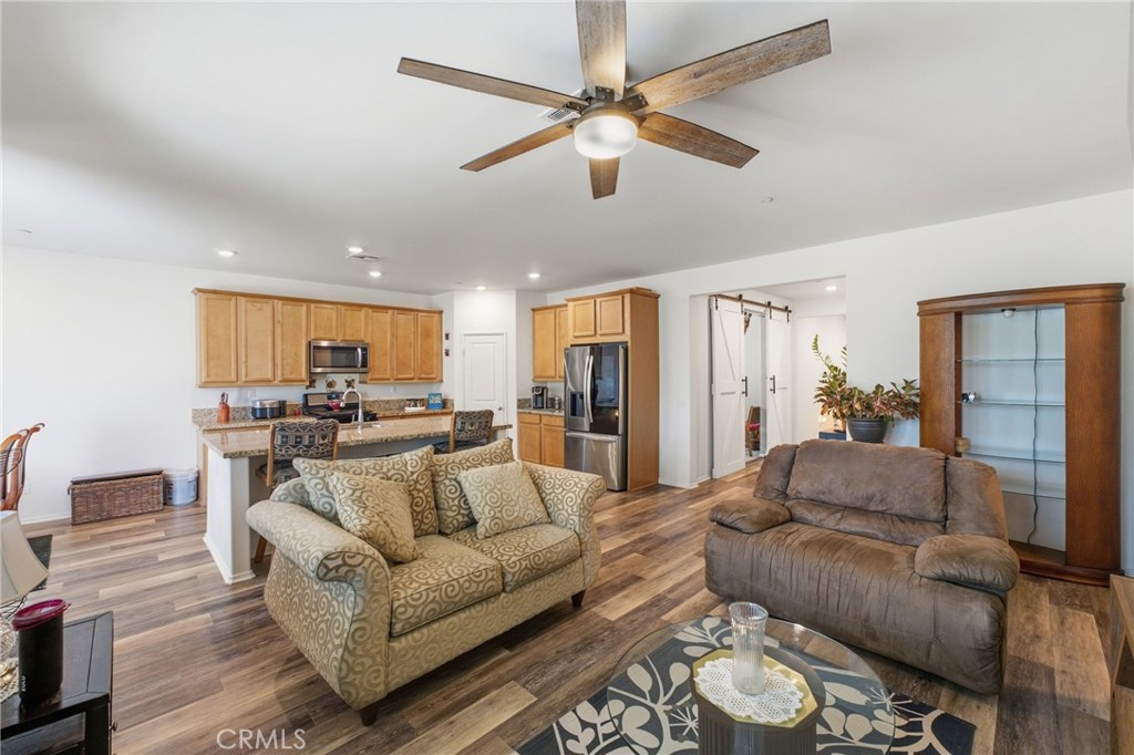 30171 Honor Court Property Photo 8
