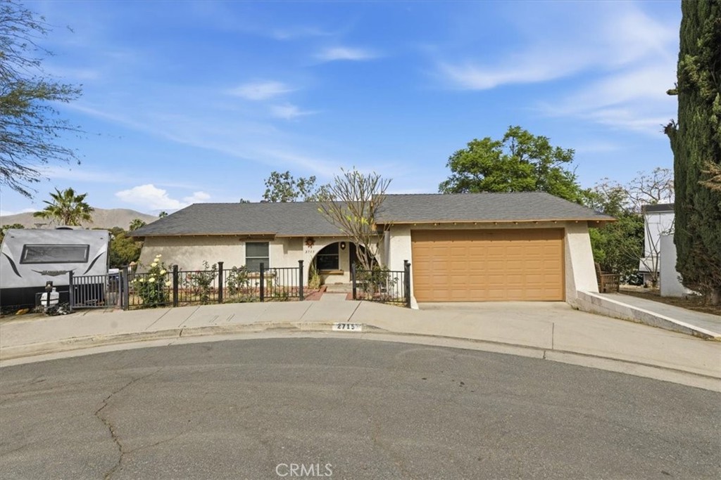 2715 Brockton Property Photo 14