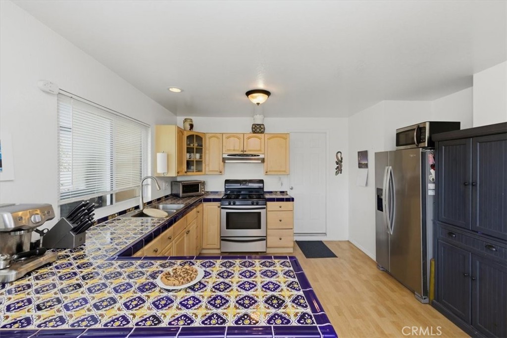 2715 Brockton Property Photo 30