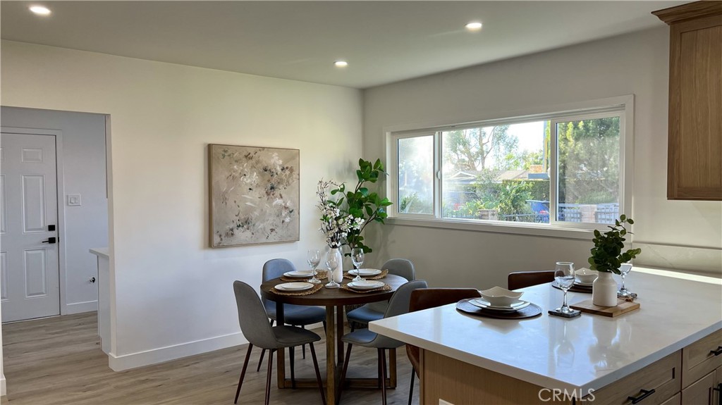 918 E 68th Street Property Photo 18