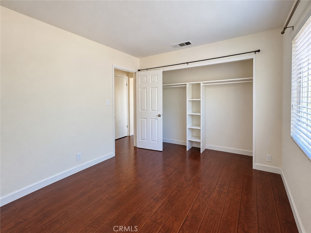 23874 Rhodes Avenue Property Photo 15