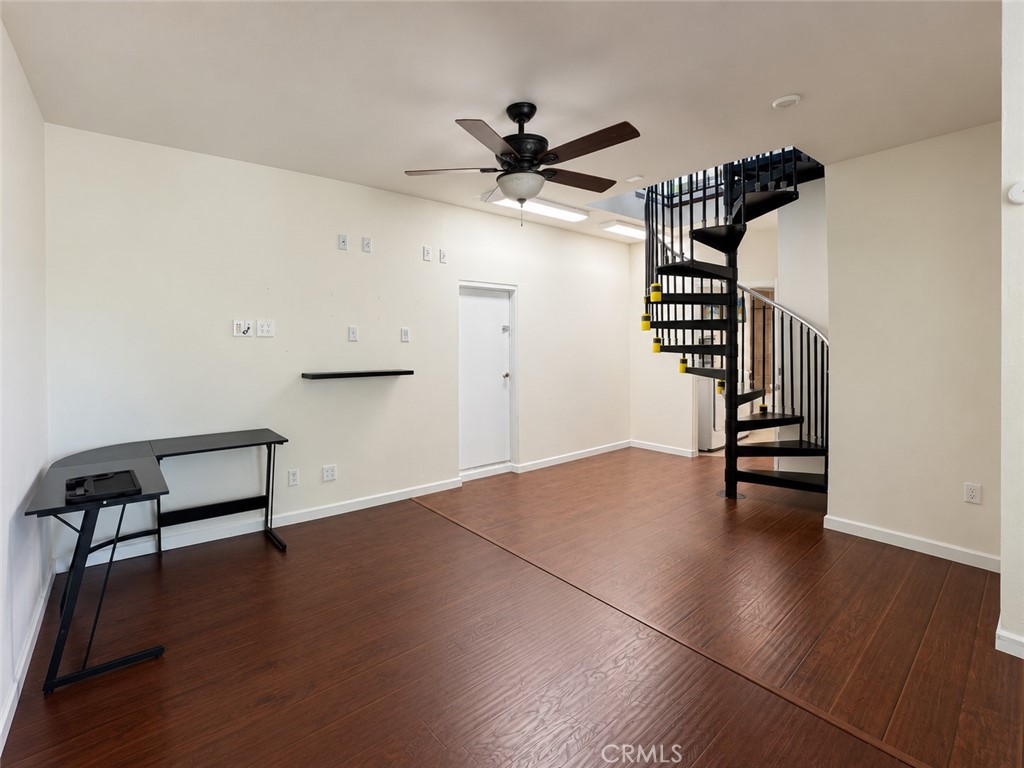 23874 Rhodes Avenue Property Photo 19