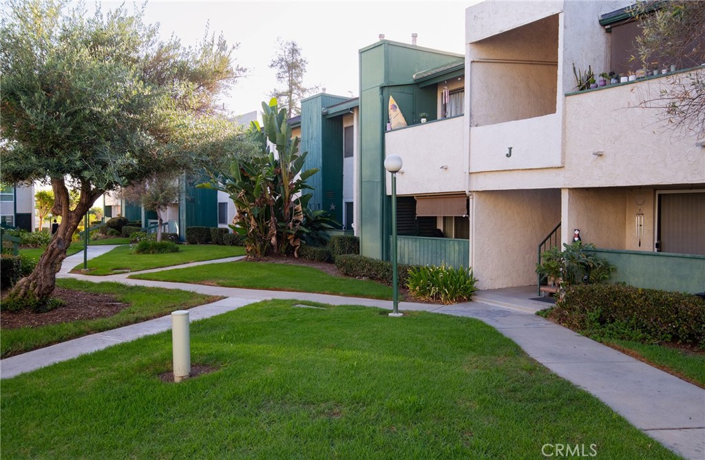 15321 Santa Gertrudes J110 Property Photo 3