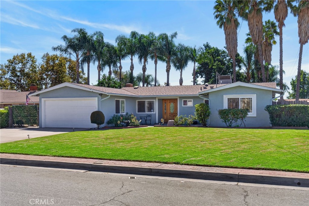 8681 La Grande Street Property Photo 3