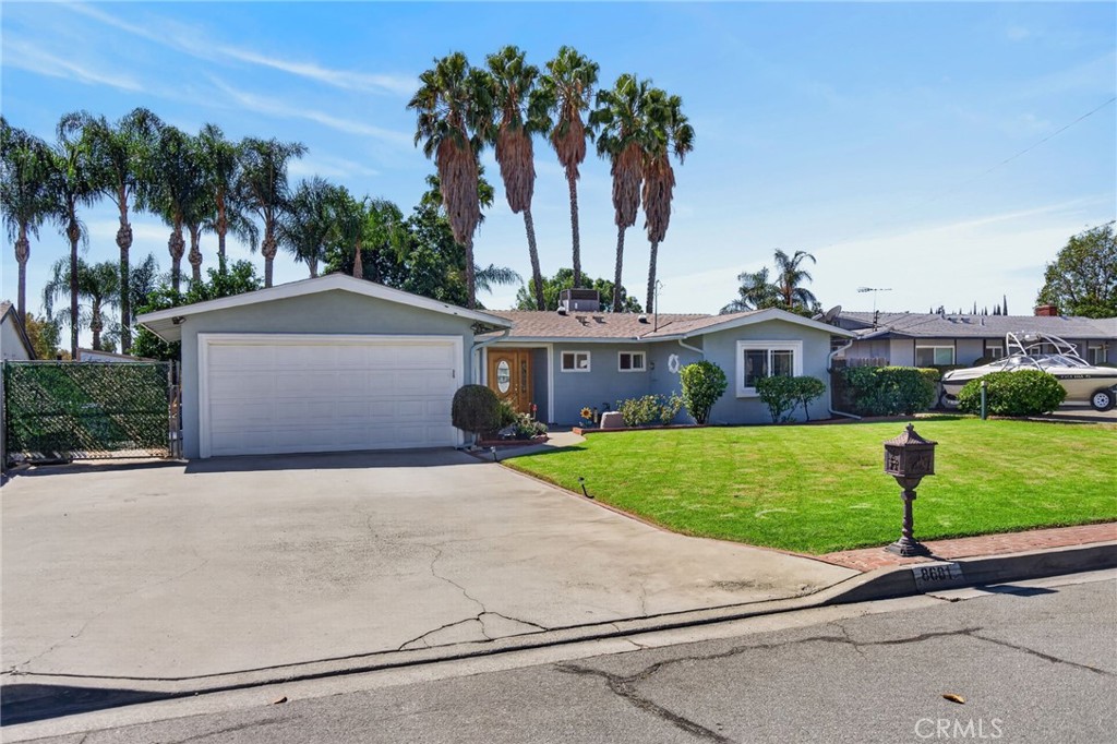 8681 La Grande Street Property Photo 4
