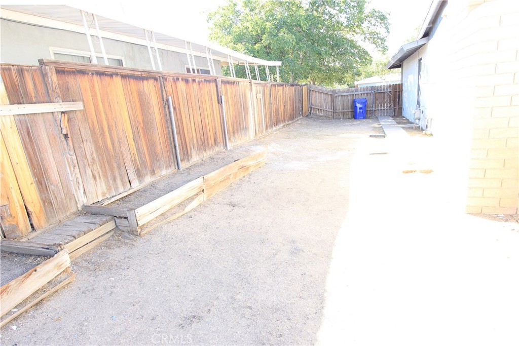16258 Forrest Property Photo 4