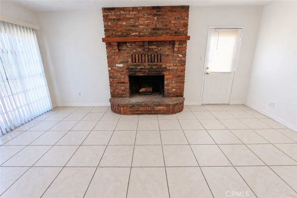 16258 Forrest Property Photo 8