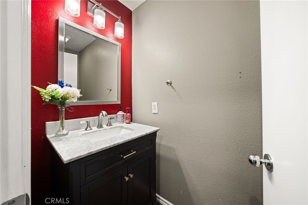 14139 Stanislaus Ct Property Photo 8