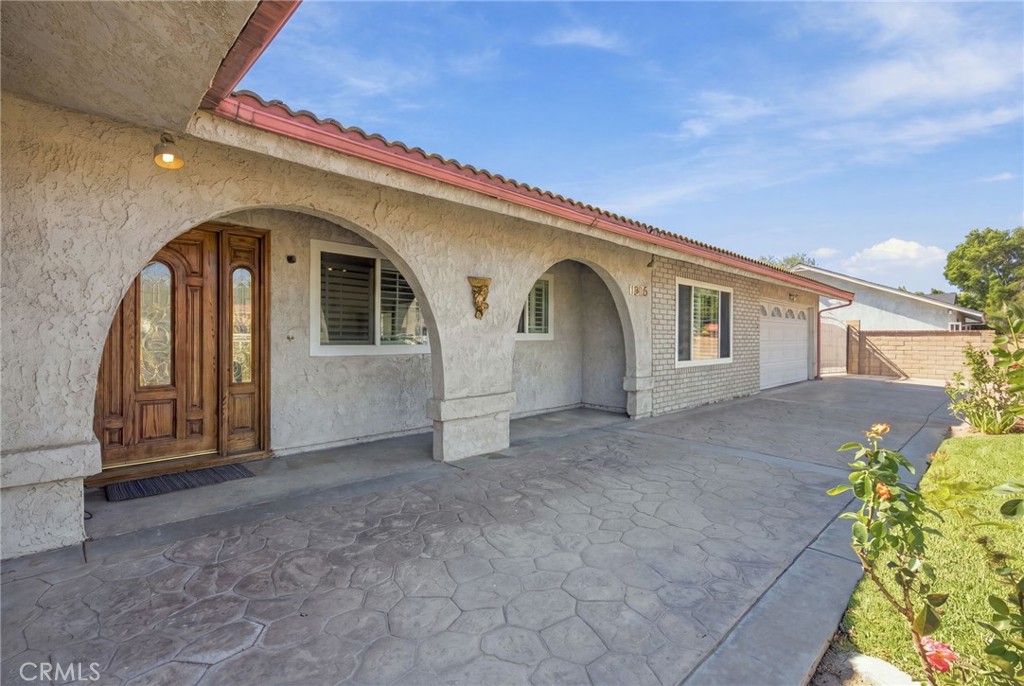 11216 Jurupa Road Property Photo 4
