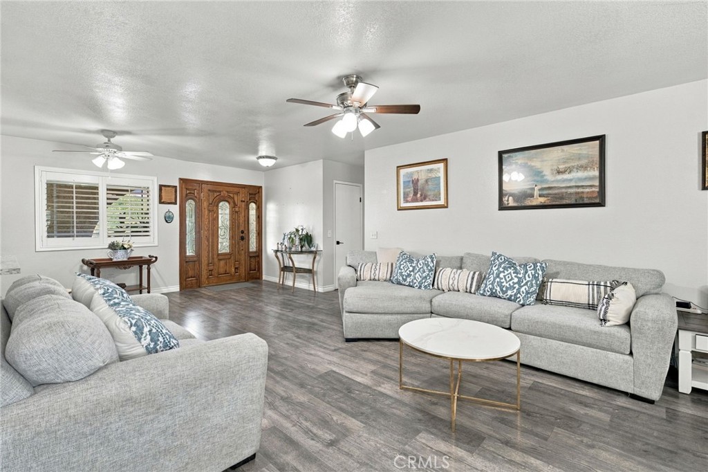 11216 Jurupa Road Property Photo 8