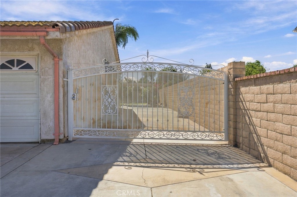 11216 Jurupa Road Property Photo 30